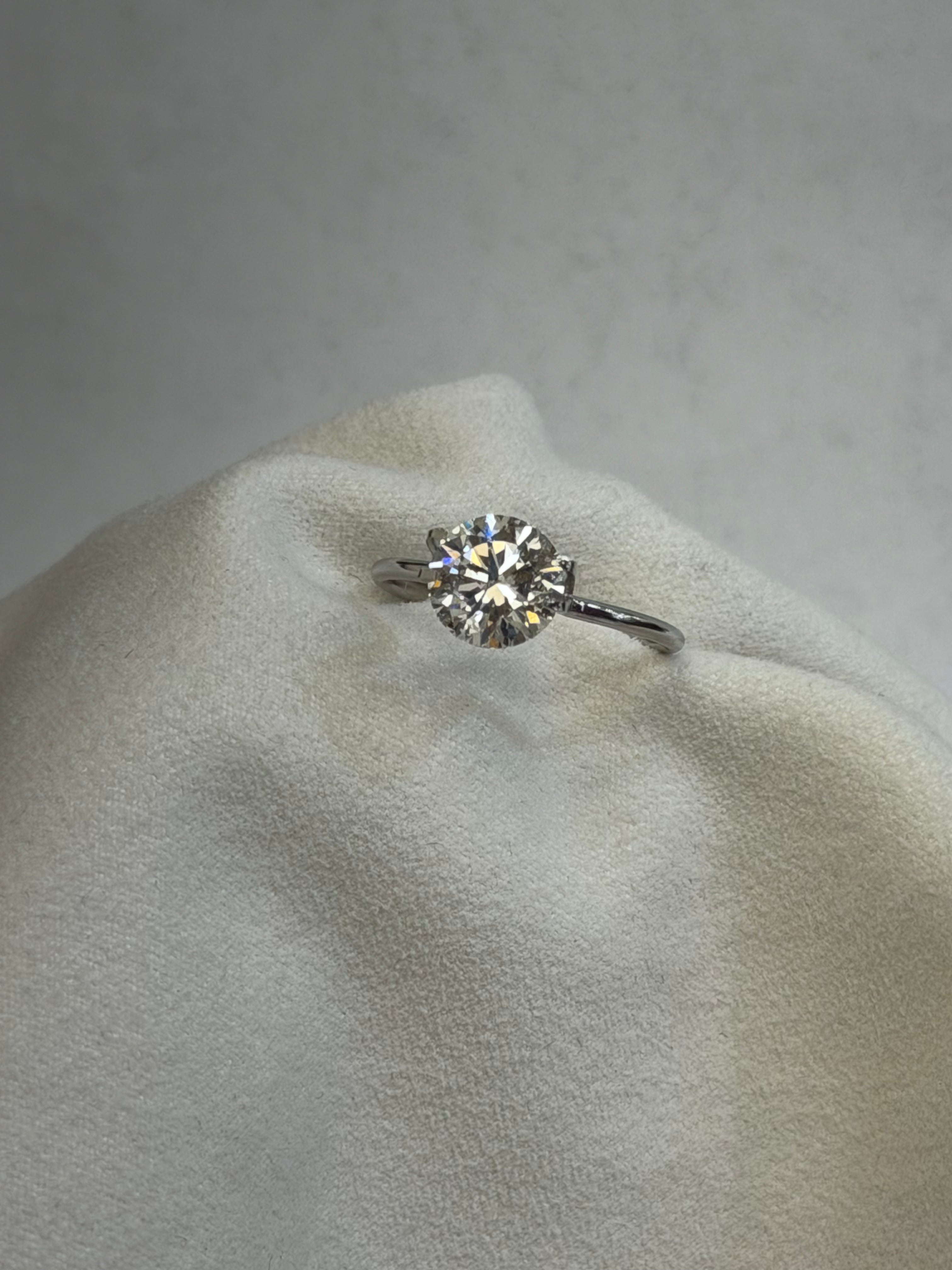 3.03 ct D/VVS2 Round Brilliant Lab-Grown Diamond
