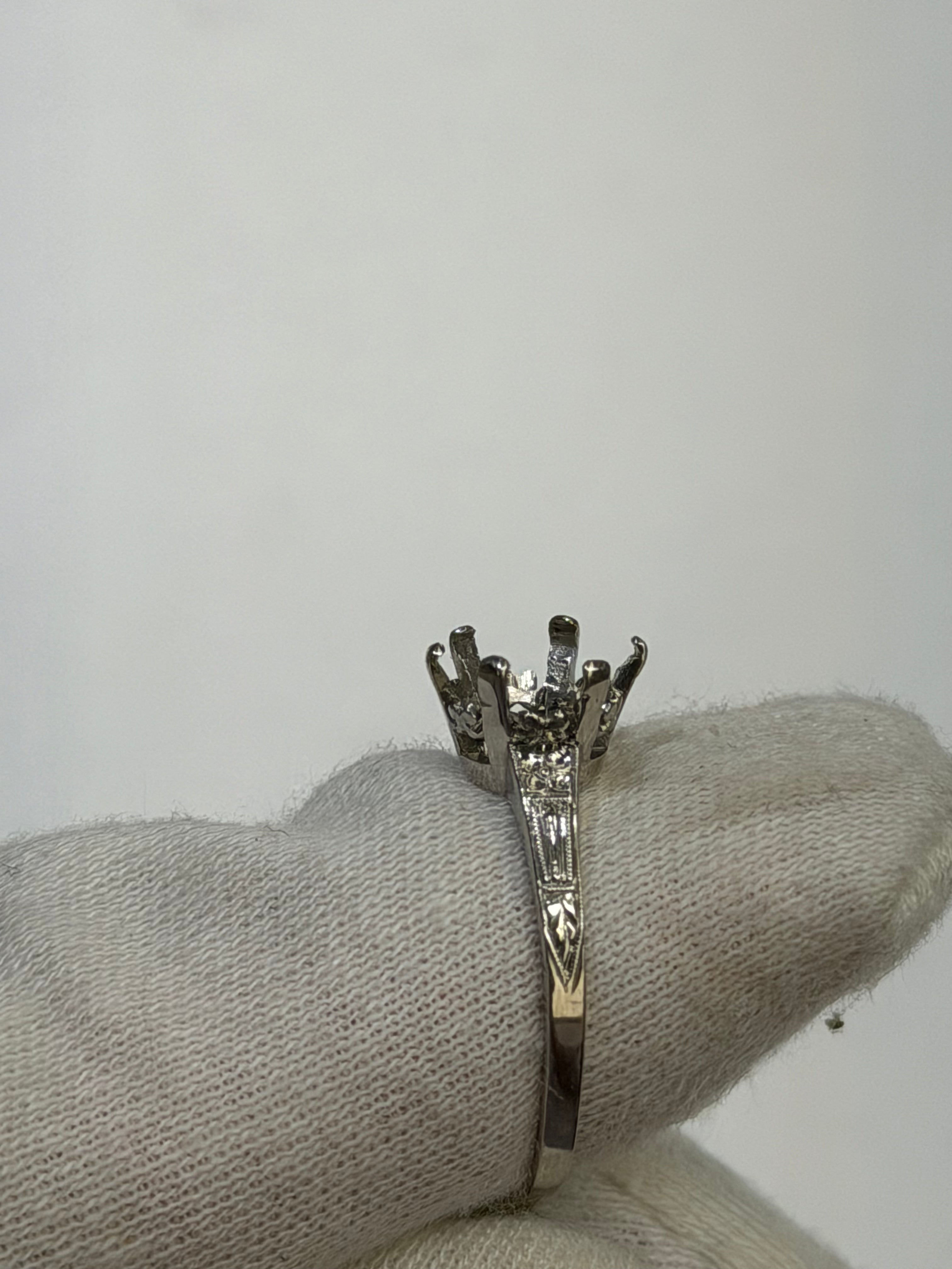 Vintage 1920s-1930s Art Deco Platinum Engagement Ring