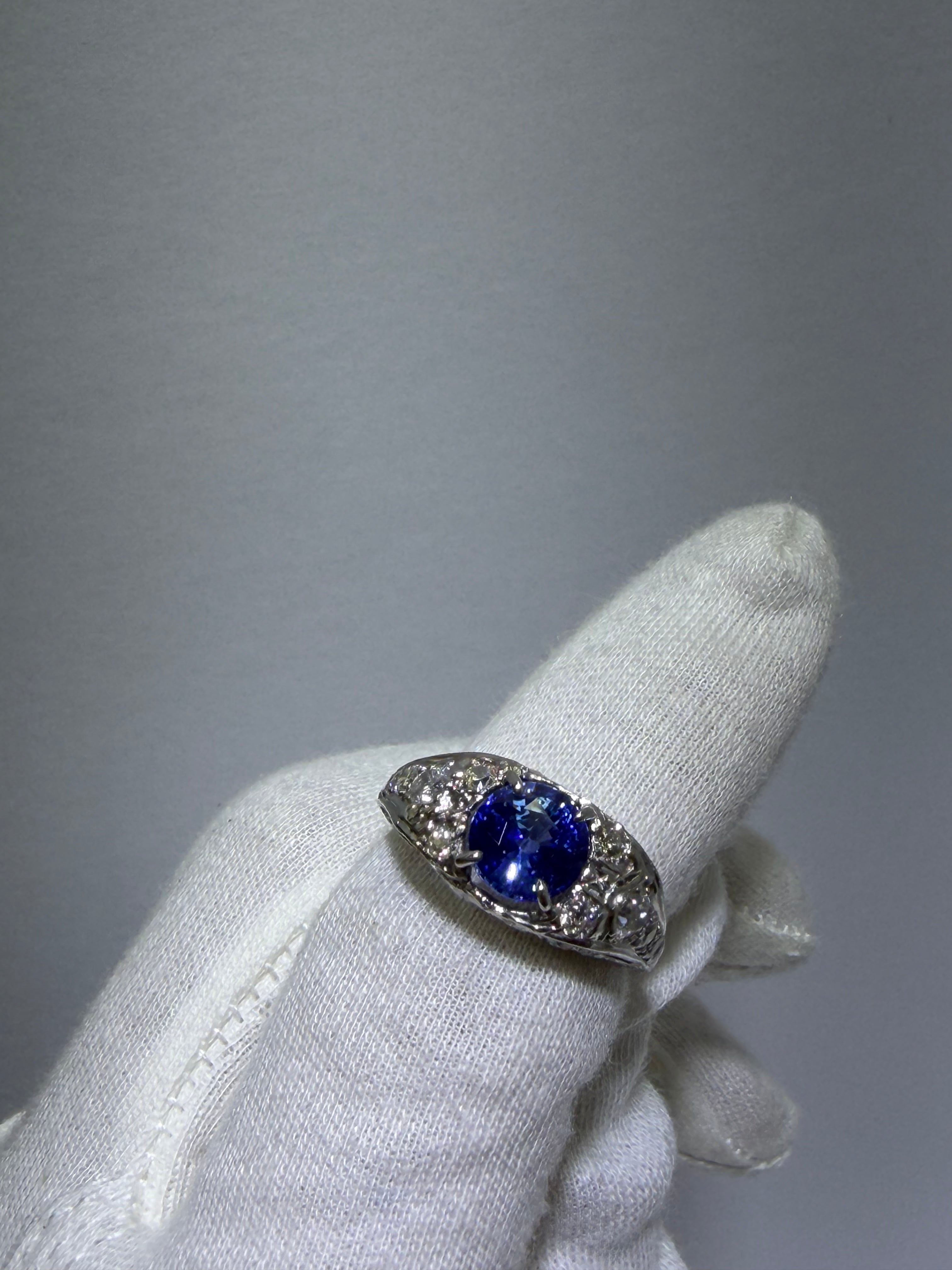 Antique Edwardian 3.19 ct Sri Lankan Sapphire & Diamond Platinum Ring, c. 1910