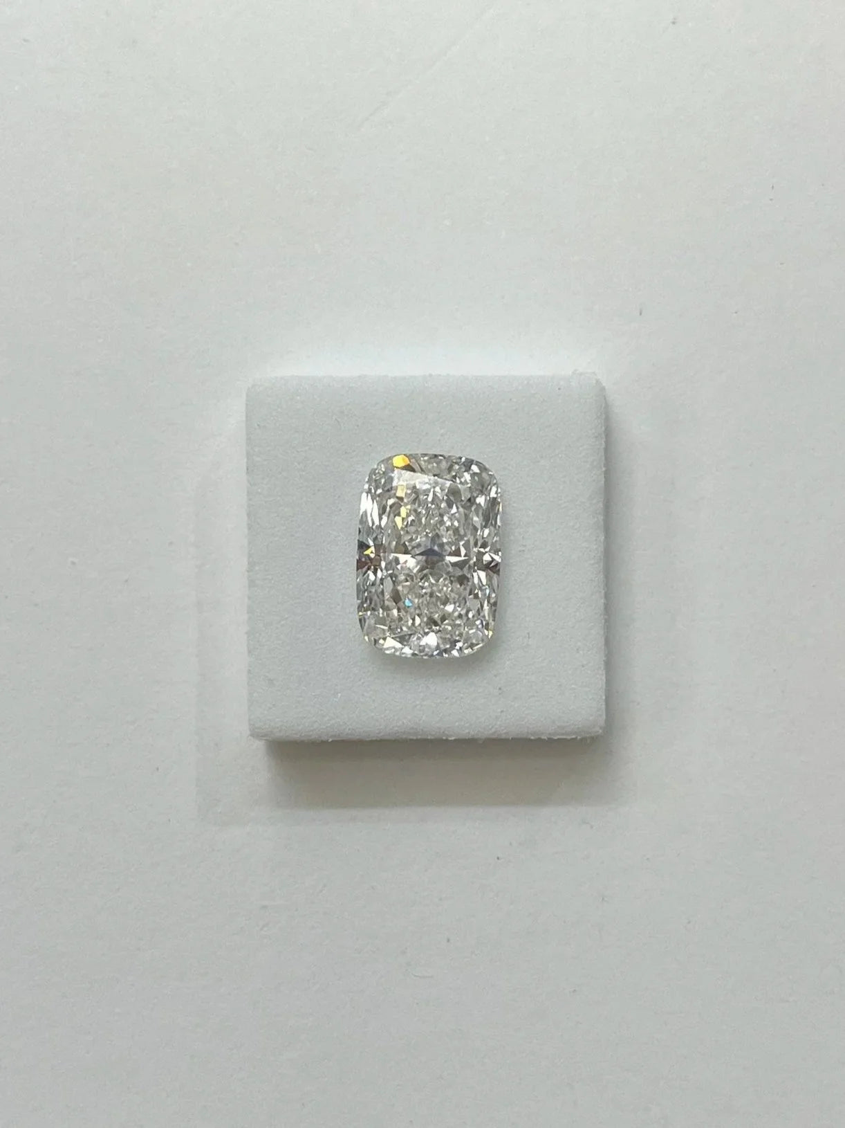 4.22 ct. E/VVS2 Cushion Cut Elongated Lab-Grown Diamond